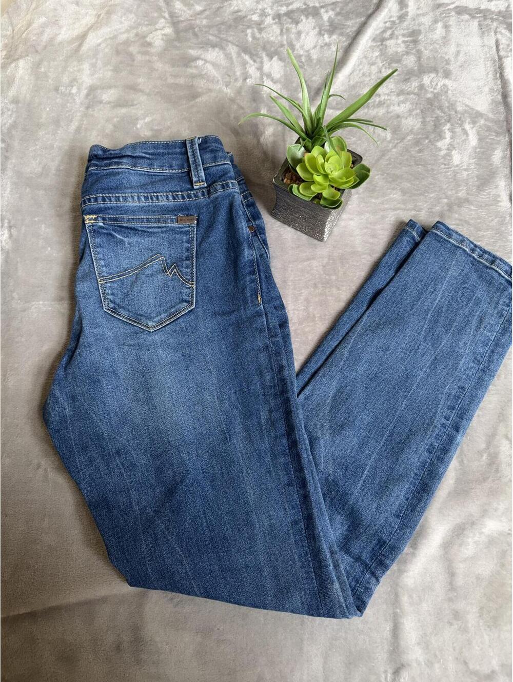 Max Jeans Women's Skinny Blue Denim Jeans Size 4